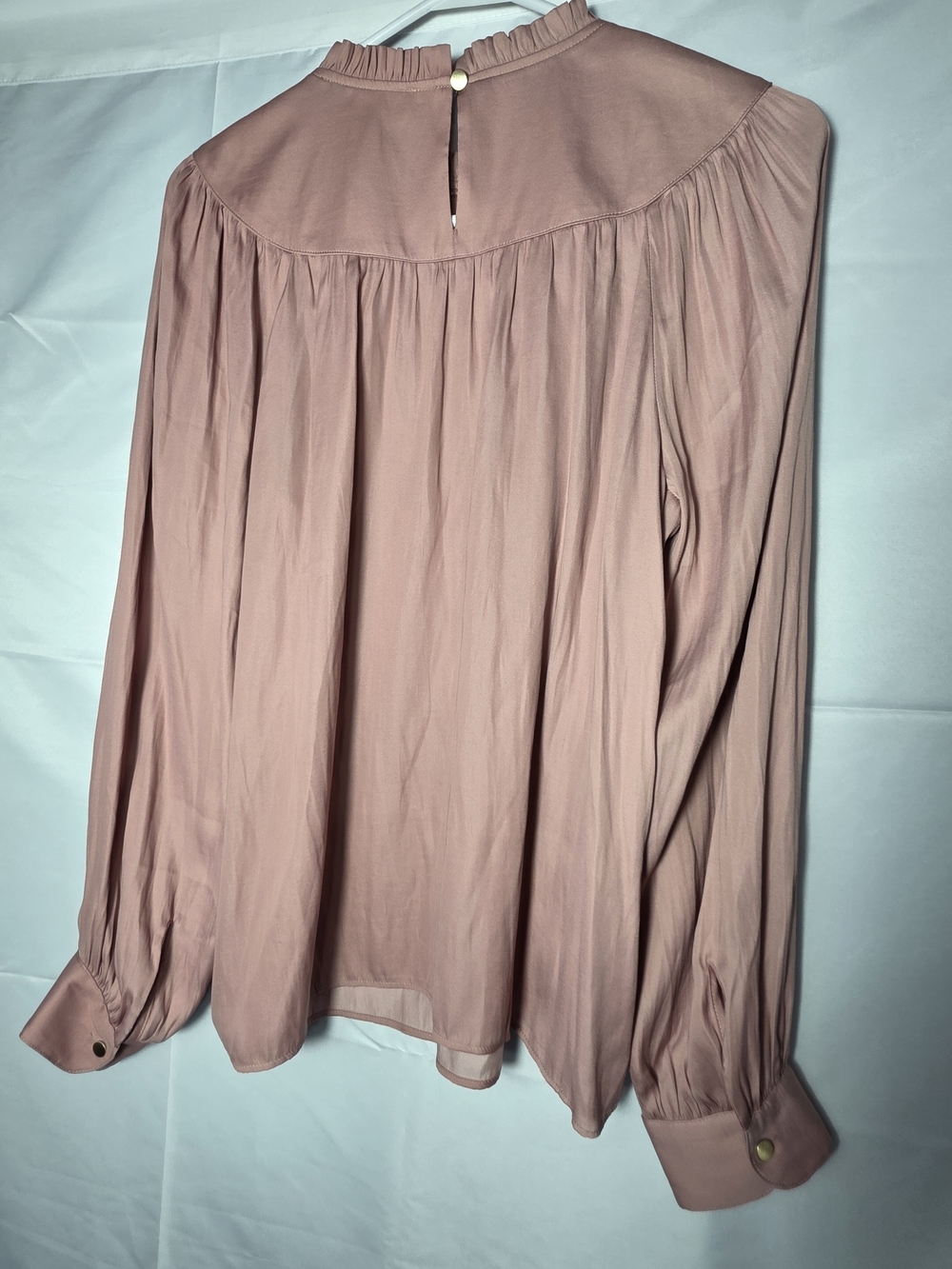 LOFT Blush Pink Long Sleeve Ruffle Yoke Blouse with Gold Buttons NWT Feminine - Picture 6 of 6